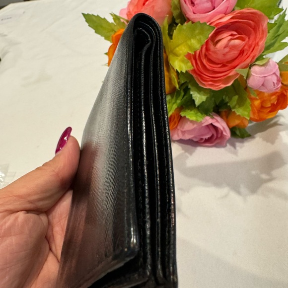 Authentic Prada men’s wallet - Picture 5 of 16